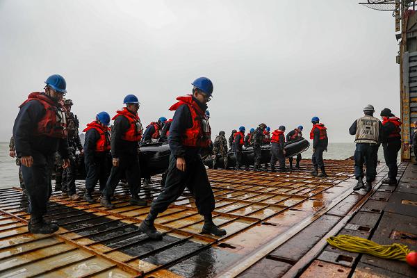 Sailors Team Up For Steadfast Defender 2024